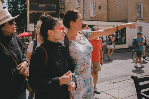 Depuis Londres : journée à Bath et StonehengeVisite avec billet d'entrée aux thermes romains