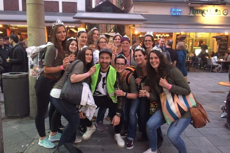 Nürnberg: Private Pub Crawl Tour with Free Shots and Drinks