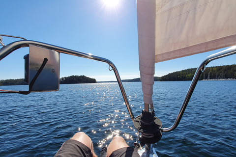 Stockholm: zeiltocht door de archipel met lunch en eilandtour