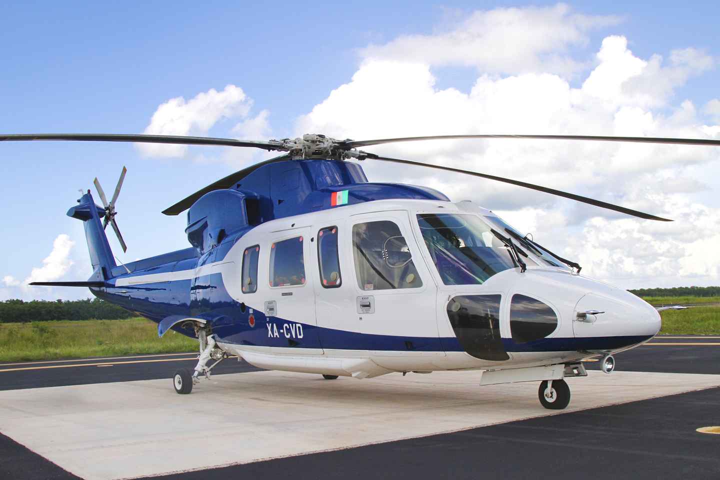 wheelchair accessible things to do in playa del carmen | have an adventurous time by partaking in a 15-minute panoramic helicopter tour of playa del carmen