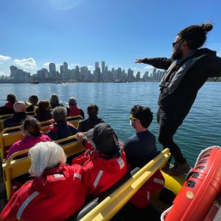 Sea Vancouver: City and Wildlife Sightseeing RIB Tour