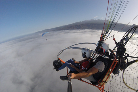 Adeje: Paratrike Flugtour mit Hotelabholung und FotosEpisches Paratrike auf Teneriffa 25m Flug