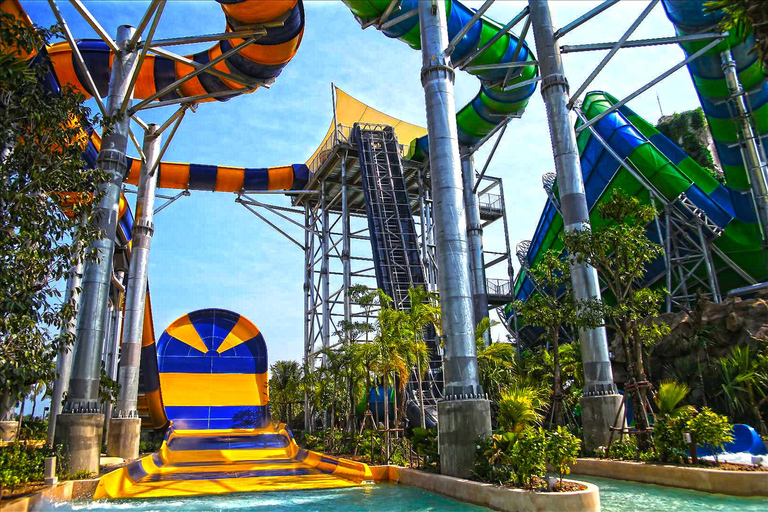 Hua Hin: Vana Nava One-Day Water Jungle Park Entrance Ticket Hua Hin: Vana Nava Water Park Pass with Locker and Towel
