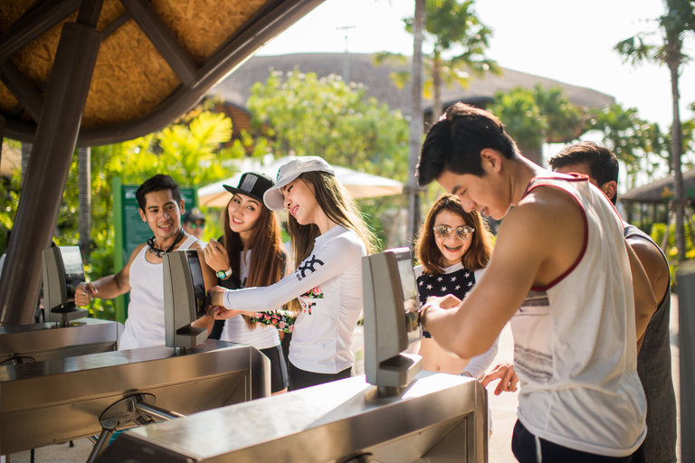 Hua Hin: Vana Nava One-Day Water Jungle Park Entrance Ticket Hua Hin: Vana Nava Water Park Pass with Locker and Towel