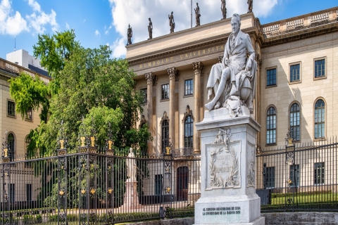 Berlin: visite à pied privée d'une demi-journée des sites Albert EinsteinBerlin: visite à pied privée des sites Albert Einstein de 3 heures