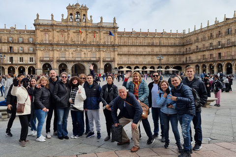 Från Madrid: Dagsutflykt till Ávila och Salamanca med guidad turDelad tur