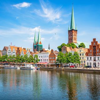 From Hamburg: Day Trip to Lübeck with Guided Walking Tour