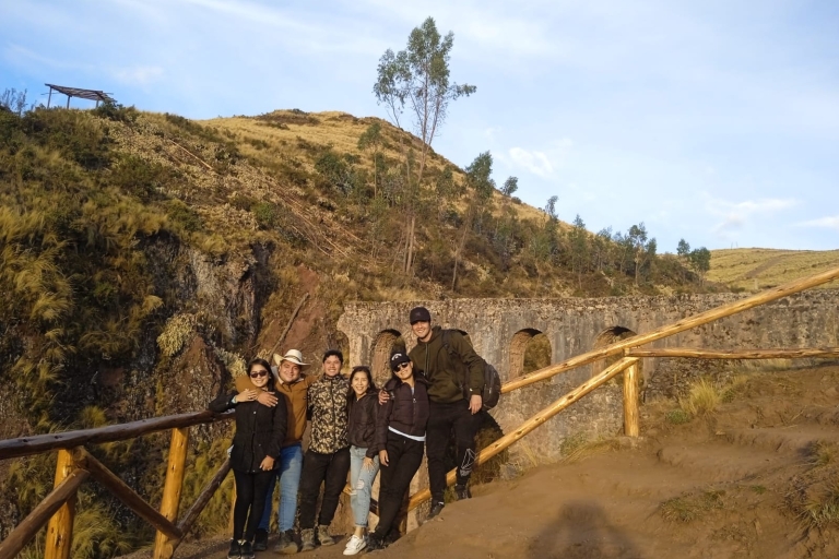 Cusco: visite en VTT de la demeure des dieux avec transfertCusco: visite en VTT de la demeure des dieux avec transfert pour 2 personnes