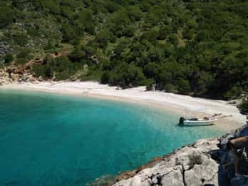 From Agia Effimia: Ithaca Cruise, Gidaki Beach, & Kioni Tour