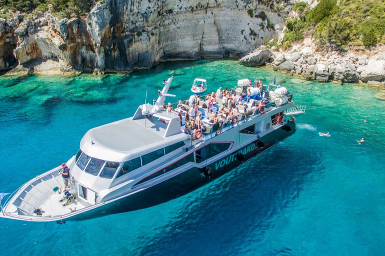 Zakynthos : Croisière en bateau vers Navagio avec arrêts baignade