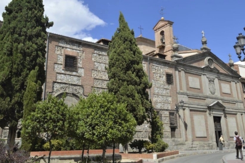 Madrid: Guided Walking Tour of Monasterio de las Descalzas