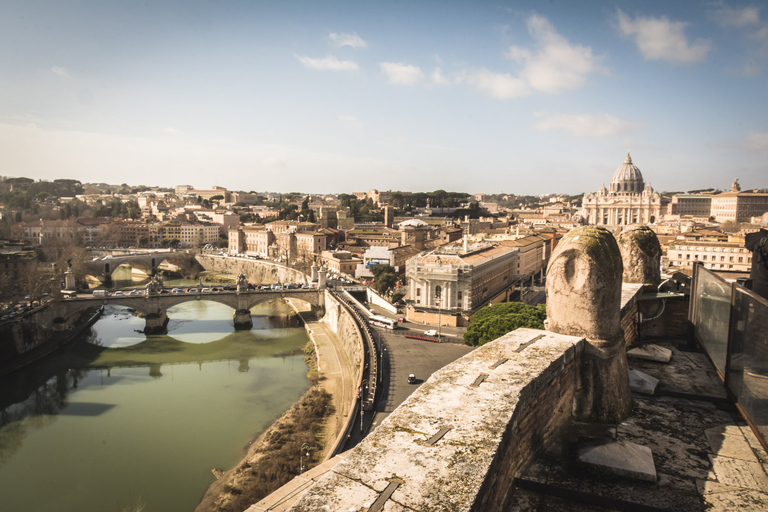 Rzym: Bilet wstępu bez kolejki do Castel Sant'Angelo z HostRzym: Bilet wstępu bez kolejki do Zamku Świętego Anioła