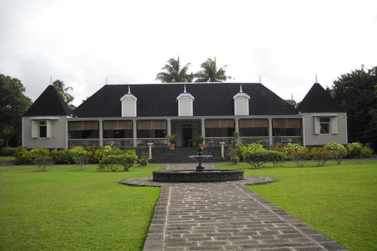 Mauritius: Tea and Sugar Plantation Guided Tour with Lunch