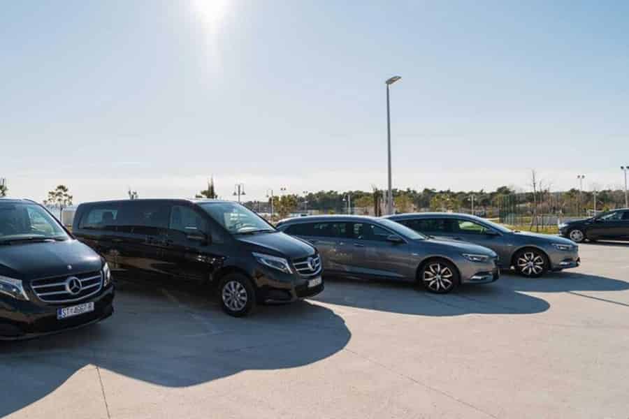 Chicago: ORD Flughafentransfer nach Chicago City|Hotels. Foto: GetYourGuide Chicago: ORD Flughafentransfer nach Chicago City|Hotels. Foto: GetYourGuide