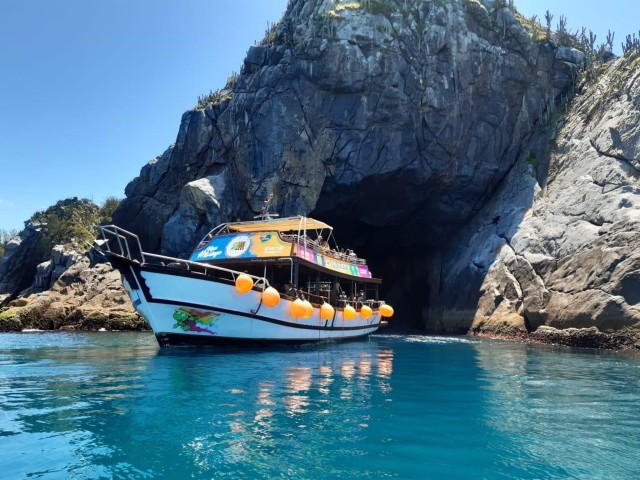 Visit Arraial do Cabo Sightseeing Schooner Cruise in Pontal do Atalaia