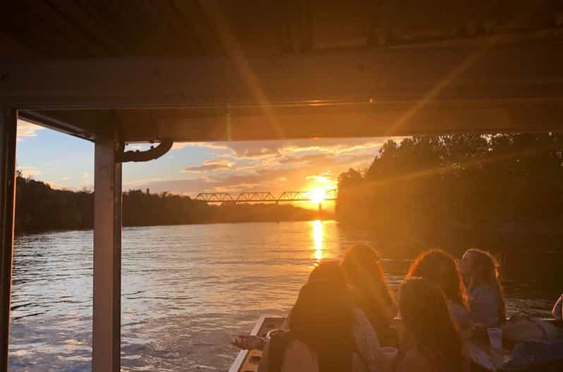 pontoon saloon nashville party cruise