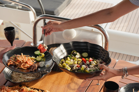 Kissamos: Crucero en Velero por Balos y Gramvousa con Comida