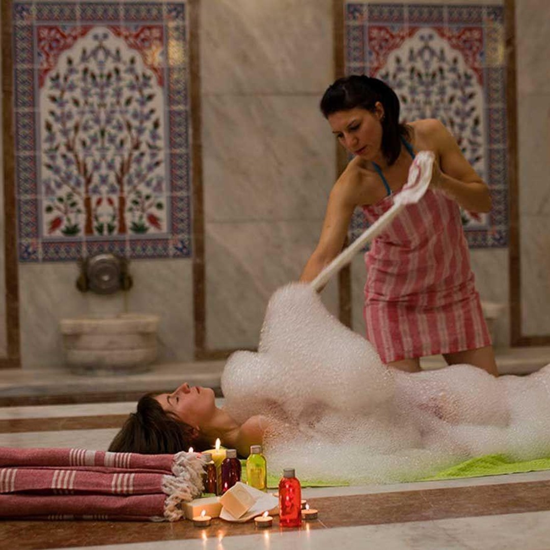 Leo jinsiy aloqada Onanizm va Fastum Gel