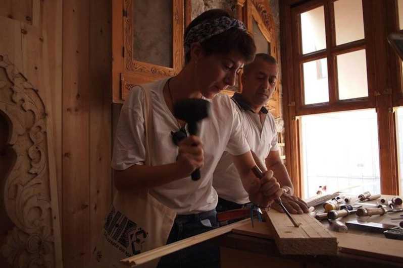 Argirocastro: Classe di lavorazione del legno