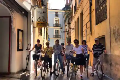 City of Arts & Sciences Tour on Bicycle, E-Bike or E-Step