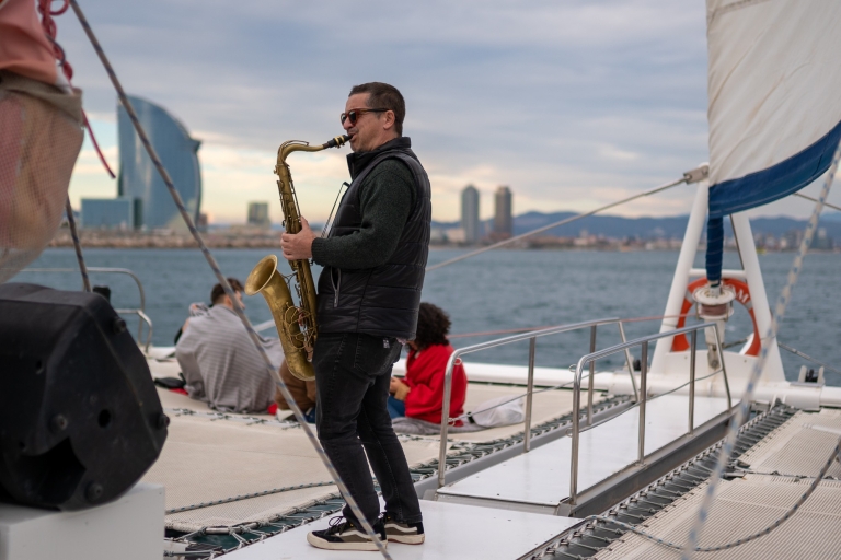 Barcelona: crucero en catamarán con música jazz en directo