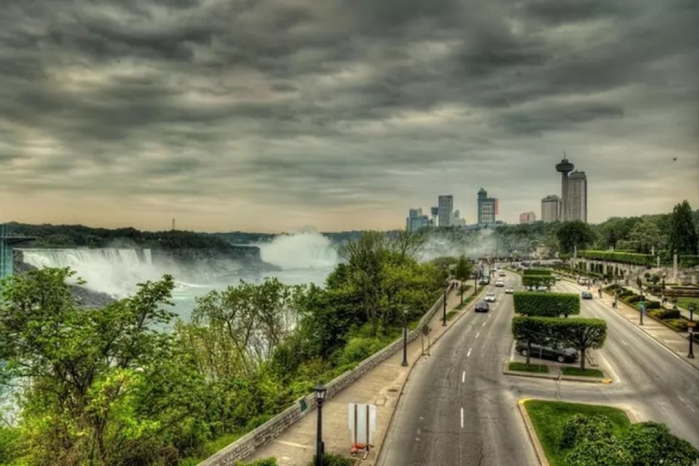 Von Burlington aus: Individuell geführter Tagesausflug zu den Niagarafällen