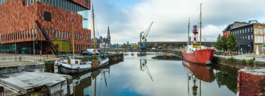 Antwerp: Old Port Exploration Game