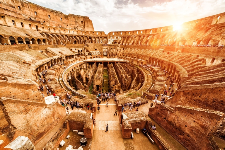 Rome: Hop-On Hop-Off Bus, Roman Forum & Colosseum Tour 48-Hour Open Bus + 3 PM Colosseum Guided Tour in English