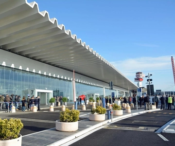 Civitavecchia: Shuttle Transfer to Rome Fiumicino Airport