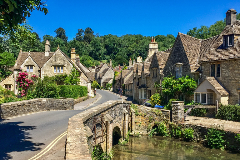 Da Bath: Tour privato delle Cotswolds con prelievo di denaroDa Bath: tour privato di un giorno a Cotswolds con ritiro