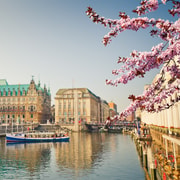 Ab Kiel: Pauschaler Landausflug nach Hamburg