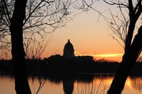 Lago di Wascana, Smartphone Audio Tour guidato a piedi - Hizvo