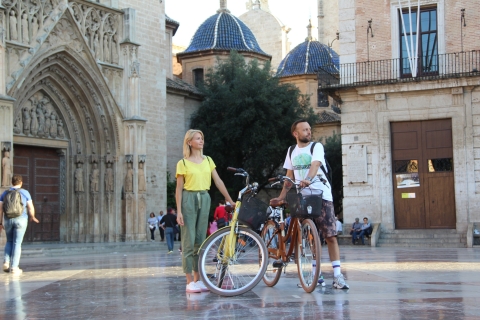 Valencia: privé stadstour op fiets, e-bike of e-stepE-step-scooter