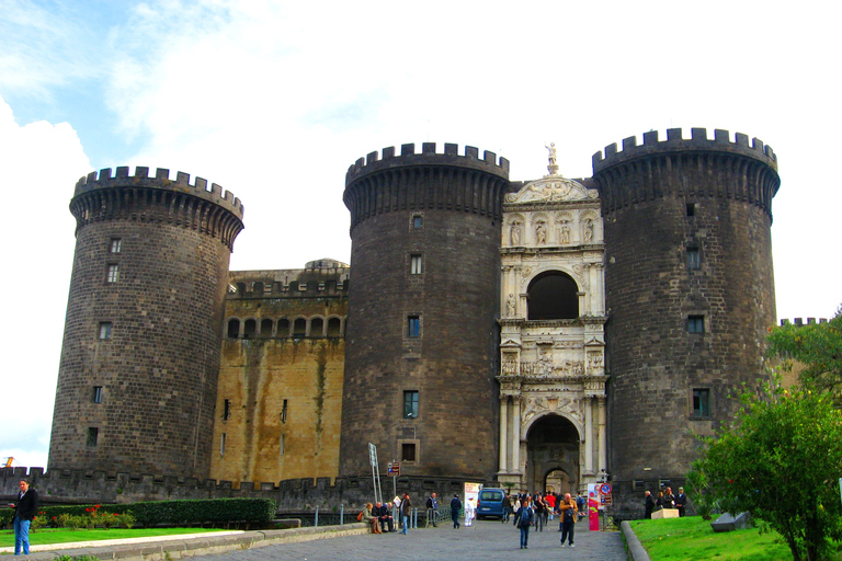 Naples Walking Tour &amp; Babà Cake Tasting