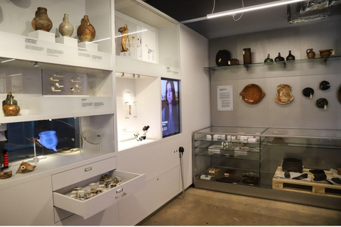 Estocolmo: Museo Vasa, Vrak y tour guiado en barco por los canalesEstocolmo: Museo Vasa, Vrak y tour en barco por los canales con guía