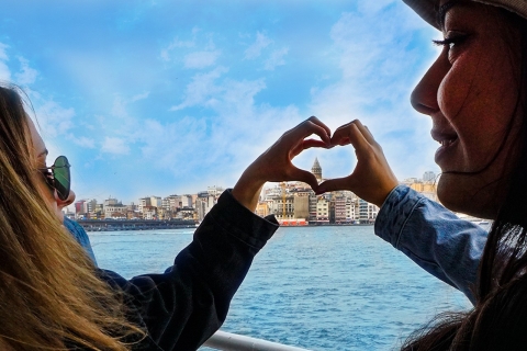 Istanbul: Bosporus Sightseeing Cruise vanaf de Kabatas PierStandaard Optie: