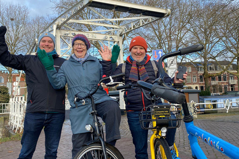 Utrecht: Guided Bike Tour with Dom Tower & Canal Cellars