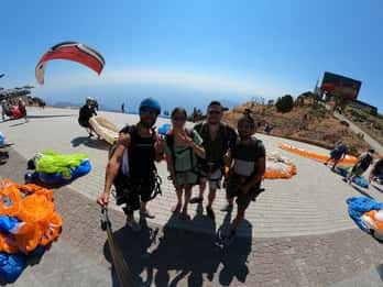 From Fethiye: Oludeniz Paragliding Trip with Transfer