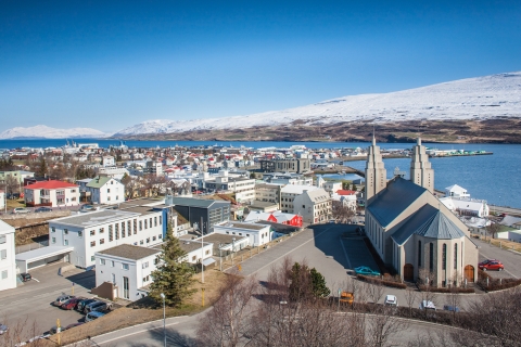 Akureyri: privétransfer van/naar de luchthaven van AkureyriDirecte transfer naar de luchthaven van Akureyri