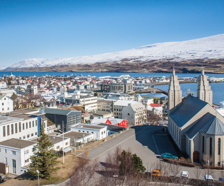 Akureyri: Private Transfer to/from Akureyri Airport