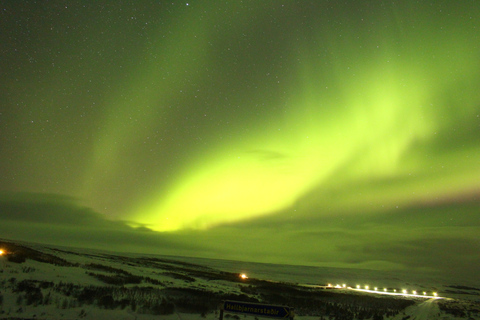 Akureyri: excursão privada à aurora boreal com traslado e lancheOpção padrão