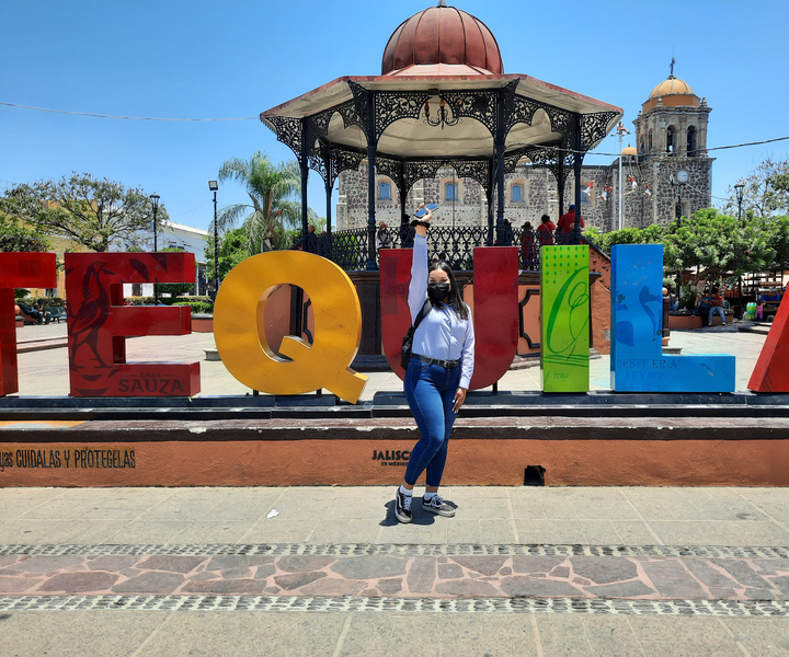 From Guadalajara: Town of Tequila & Jose Cuervo Factory Tour