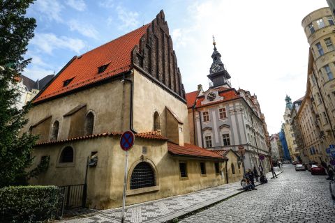 Prague: Synagogues and Jewish Quarter Private Walking Tour