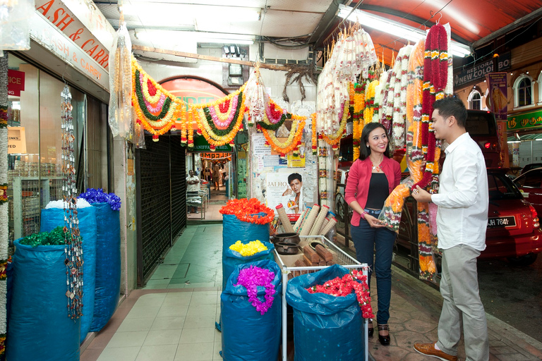 Kuala Lumpur: Street Market Exploration & Shopping Tour