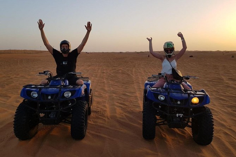 Agadir : safari en quad et balade en chameauRandonnée en quad et à dos de chameau sur la plage de Desert Banana