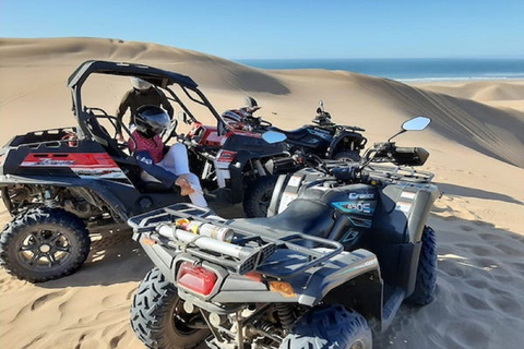 Agadir : safari en quad et balade en chameauRandonnée en quad et à dos de chameau sur la plage de Desert Banana