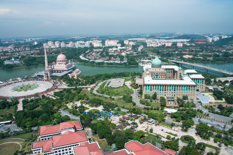 Visita a Putrajaya y Crucero por el Lago: Excursión desde Kuala Lumpur