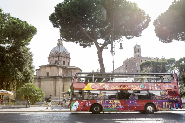 Rzym: autobus Hop-On Hop-Off i Muzea Watykańskie z przewodnikiem24h Open Bus + Wycieczka z przewodnikiem po Watykanie 14.30