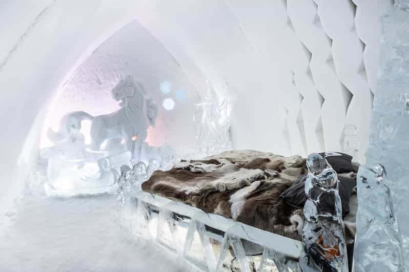 Rovaniemi: Snow Sauna Experience with Dinner | GetYourGuide