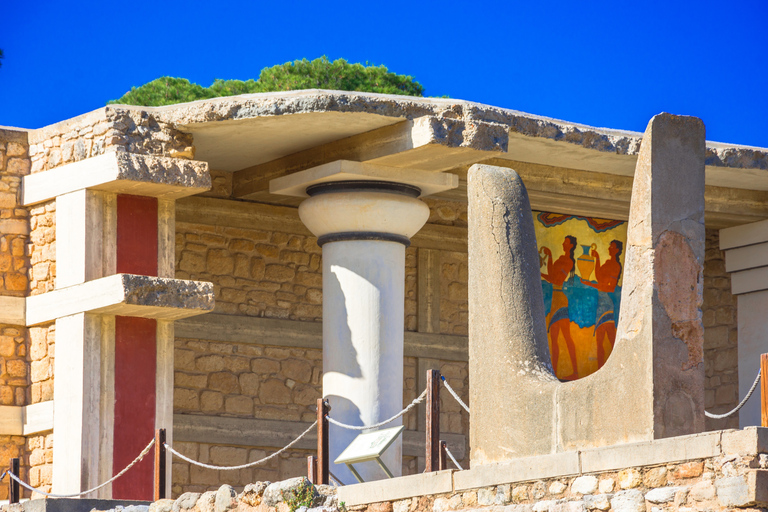 Heraklion: tour privado de Knossos y cata de vinos con almuerzo